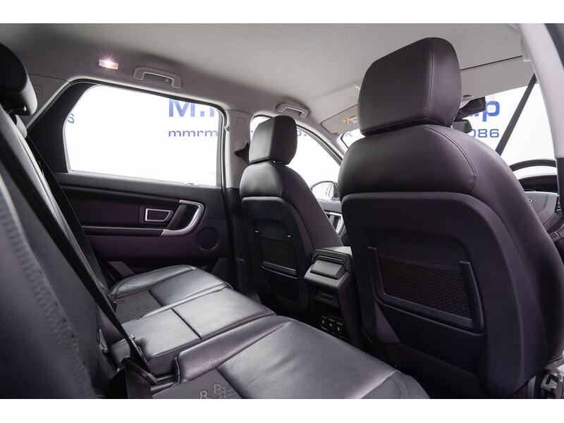 Used Land Rover Discovery Sport 2019 for sale - 76659914: Photo 46