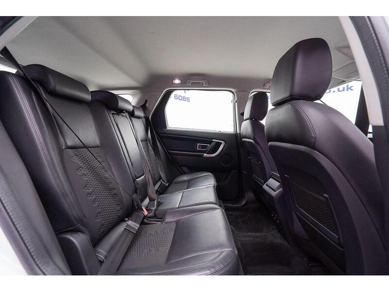 Used Land Rover Discovery Sport 2019 for sale - 76659914: Photo 47