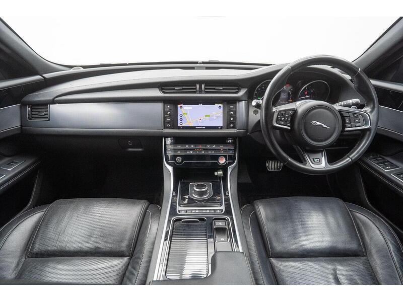 Used Jaguar XF 2018 for sale - 76884499: Photo 27