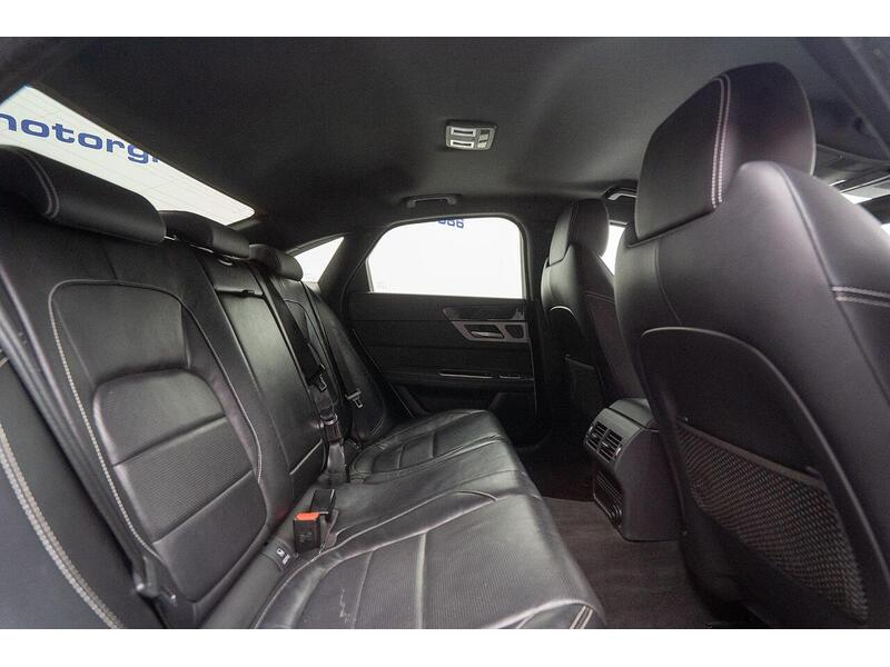 Used Jaguar XF 2018 for sale - 76884499: Photo 46