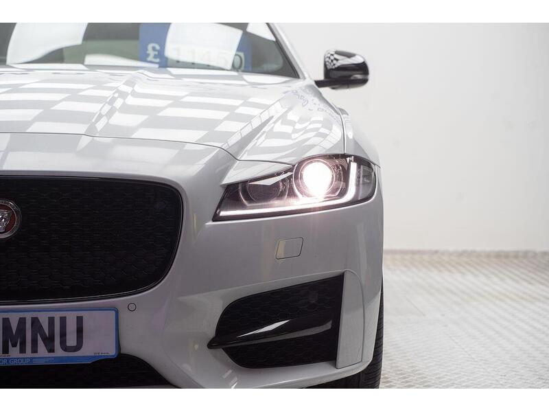 Used Jaguar XF 2018 for sale - 76884499: Photo 6