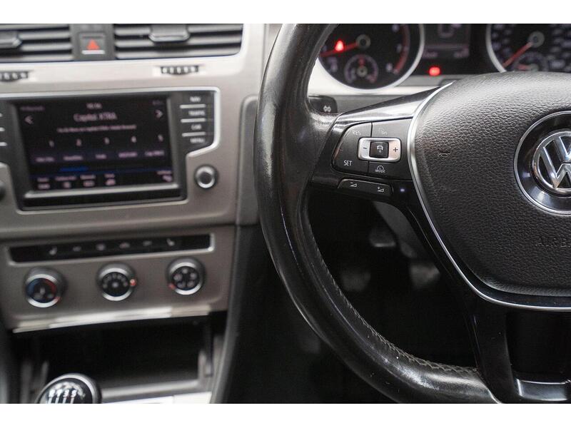 Used Volkswagen Golf 2016 for sale - 76740865: Photo 27