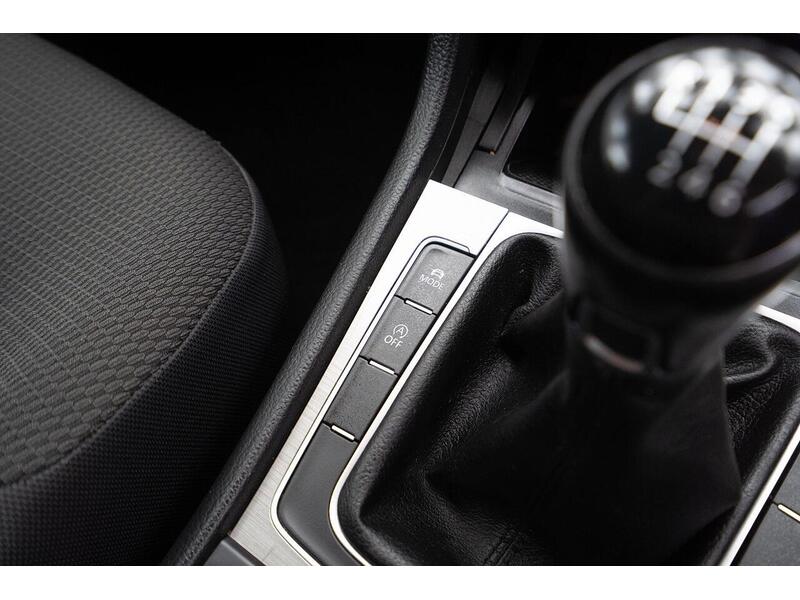 Used Volkswagen Golf 2016 for sale - 76740865: Photo 34