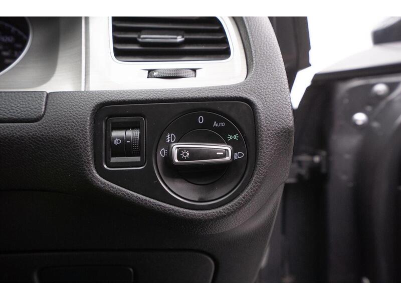 Used Volkswagen Golf 2016 for sale - 76740865: Photo 36