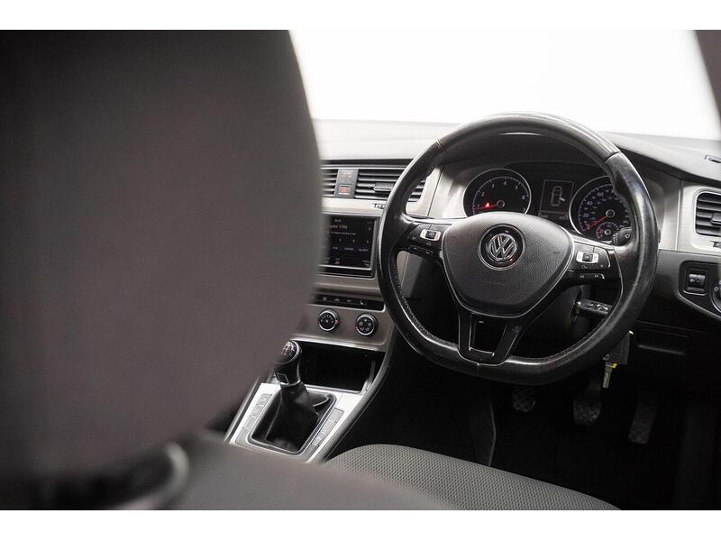 Used Volkswagen Golf 2016 for sale - 76740865: Photo 37