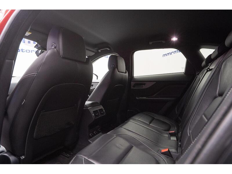 Used Jaguar F-Pace 2018 for sale - 76884511: Photo 39
