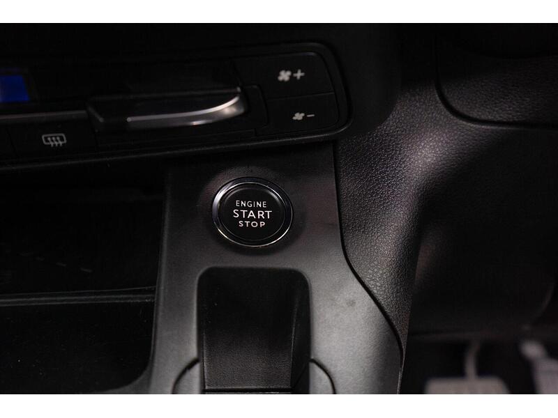 Used Vauxhall Combo Life 2020 for sale - 76659935: Photo 35