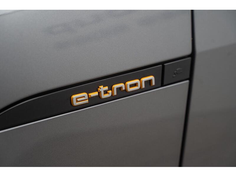 Used Audi e-tron 2021 for sale - 77296327: Photo 20