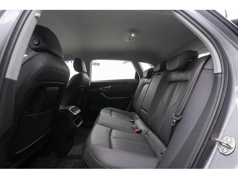 Used Audi e-tron 2021 for sale - 77296327: Photo 45