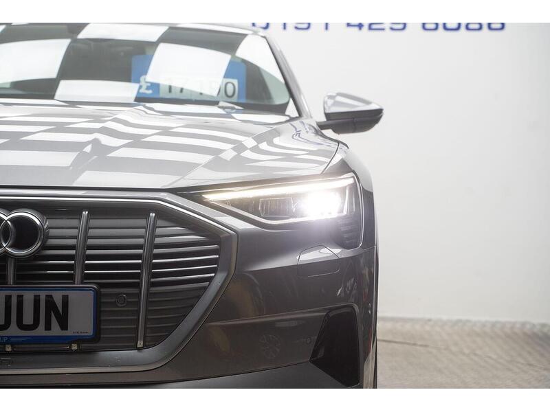 Used Audi e-tron 2021 for sale - 77296327: Photo 6