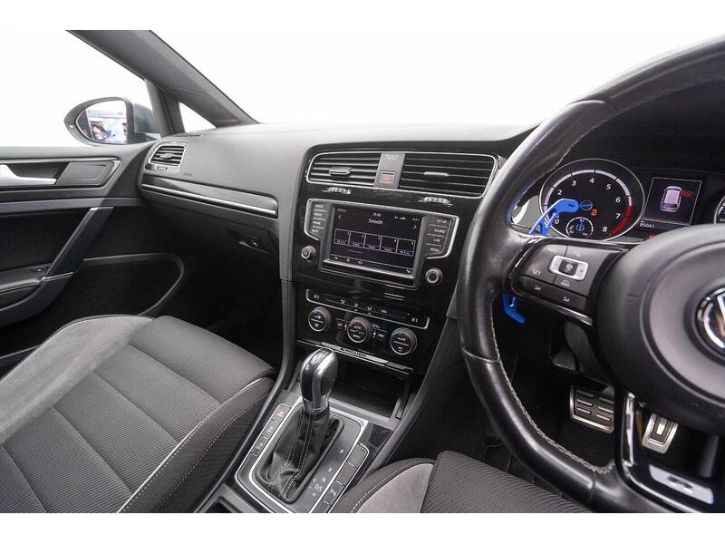 Used Volkswagen Golf 2016 for sale - 77072861: Photo 34