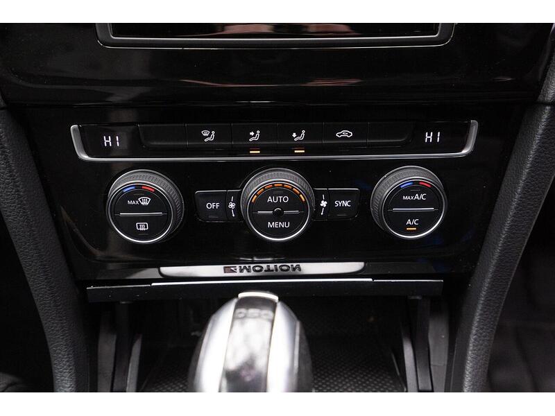 Used Volkswagen Golf 2016 for sale - 77072861: Photo 35