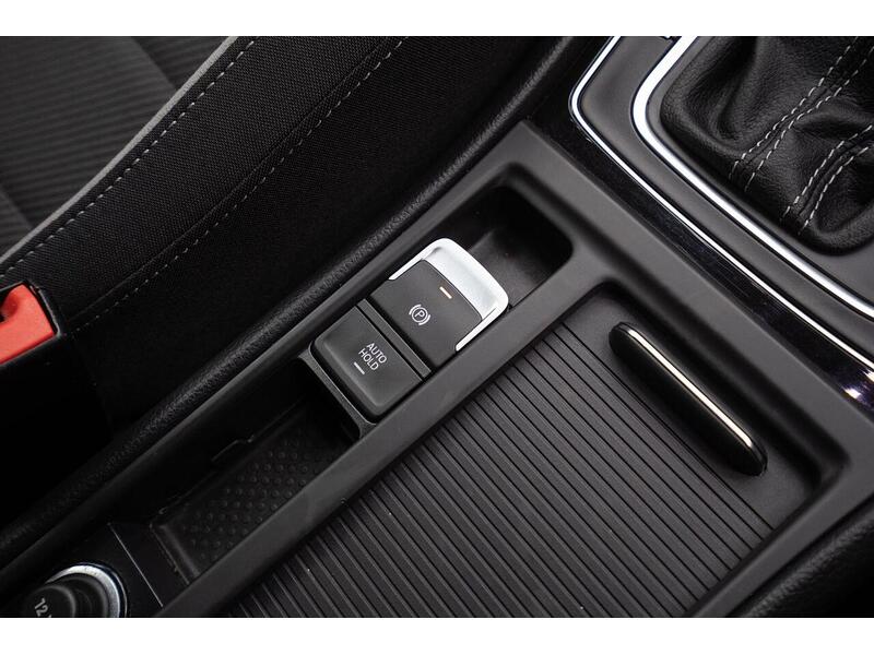 Used Volkswagen Golf 2016 for sale - 77072861: Photo 37