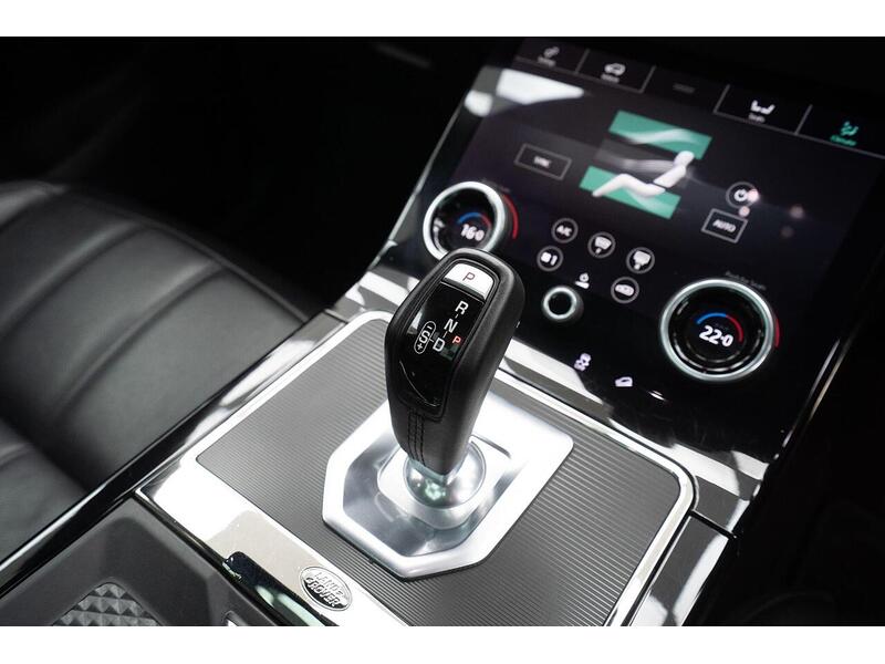 Used Land Rover Range Rover Evoque 2019 for sale - 76659943: Photo 40