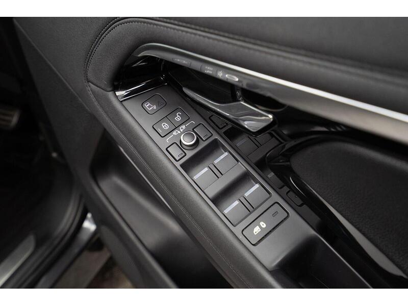 Used Land Rover Range Rover Evoque 2019 for sale - 76659943: Photo 43