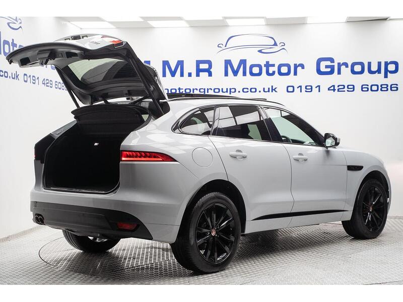 Used Jaguar F-Pace 2020 for sale - 76798898: Photo 10