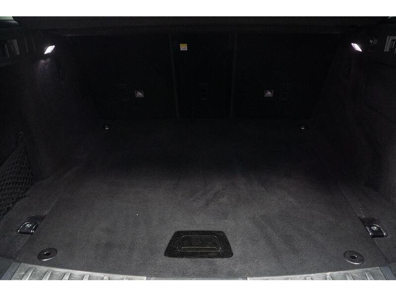 Used Jaguar F-Pace 2020 for sale - 76798898: Photo 13