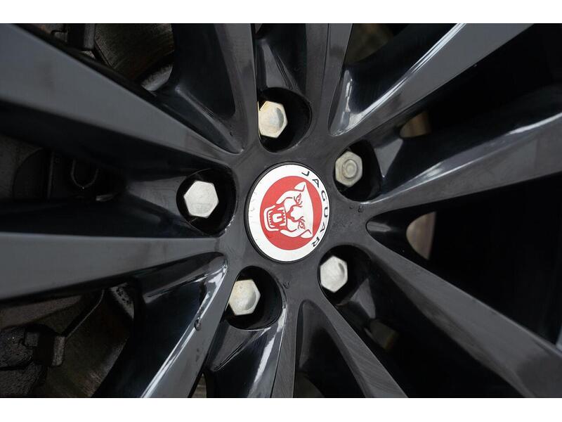 Used Jaguar F-Pace 2020 for sale - 76798898: Photo 21