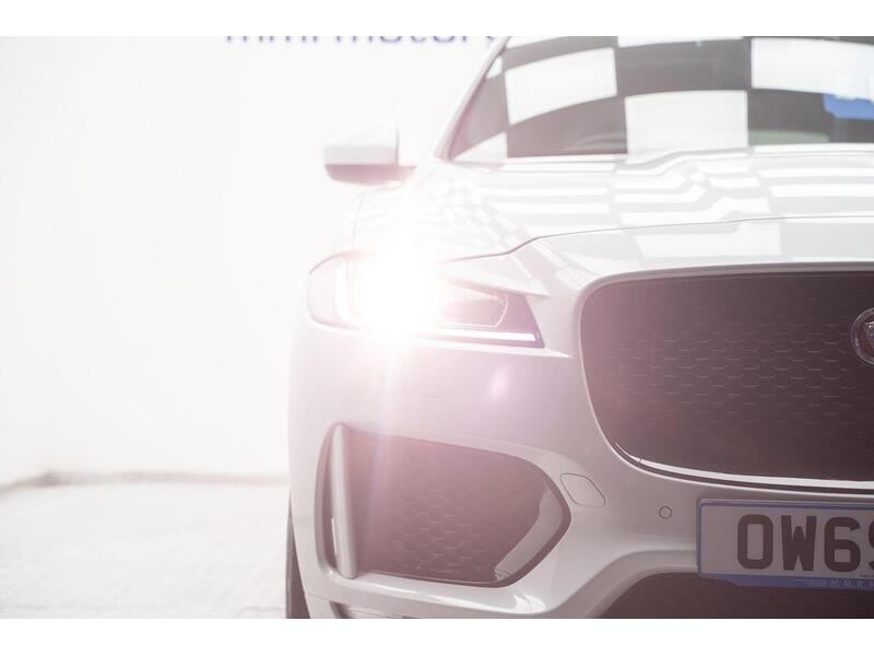 Used Jaguar F-Pace 2020 for sale - 76798898: Photo 5