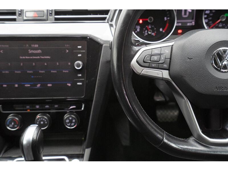 Used Volkswagen Passat 2019 for sale - 76798896: Photo 30