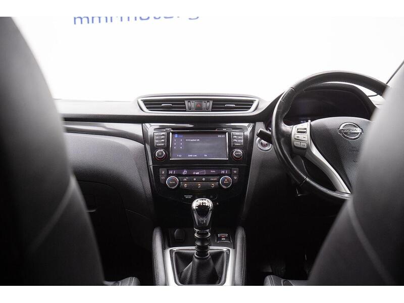 Used Nissan Qashqai 2017 for sale - 76884501: Photo 27