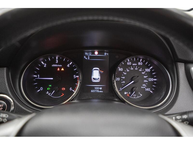 Used Nissan Qashqai 2017 for sale - 76884501: Photo 31