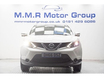 Used Nissan Qashqai 2017 for sale - 76884501: Photo