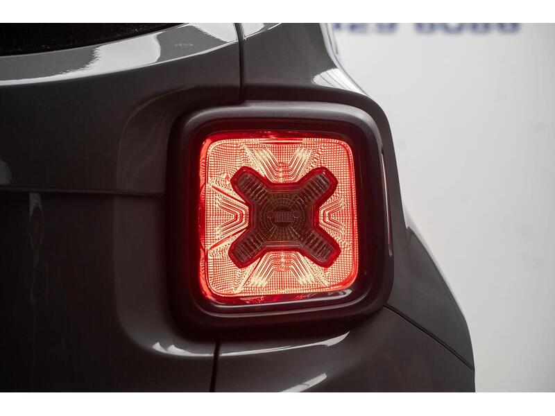 Used Jeep Renegade 2020 for sale - 76798836: Photo 18