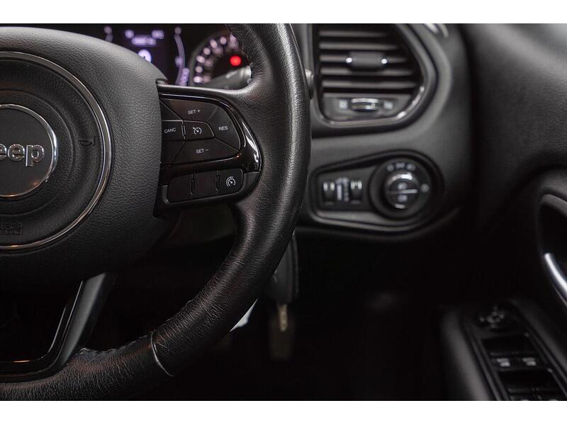 Used Jeep Renegade 2020 for sale - 76798836: Photo 30