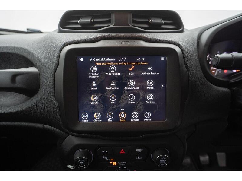 Used Jeep Renegade 2020 for sale - 76798836: Photo 32