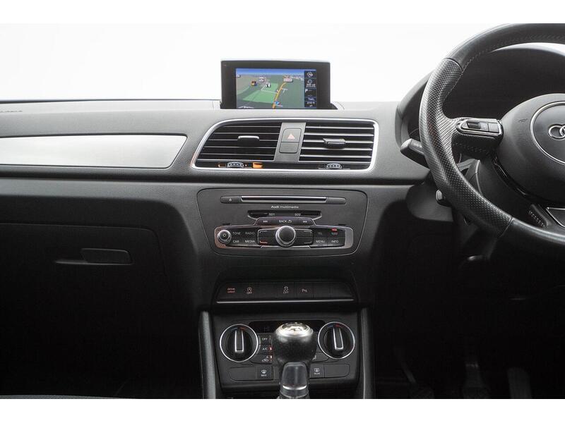 Used Audi Q3 2018 for sale - 76659990: Photo 31