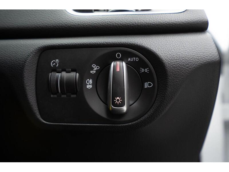 Used Audi Q3 2018 for sale - 76659990: Photo 42