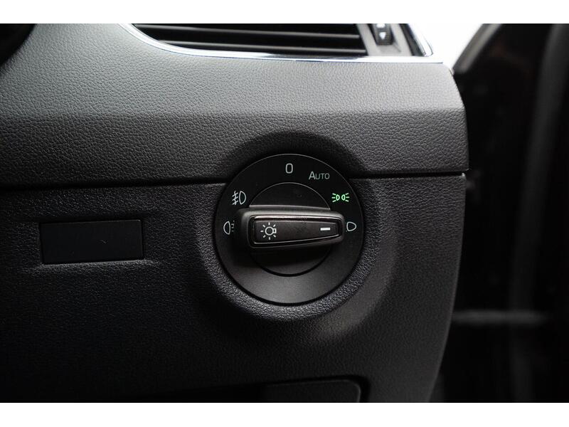 Used Skoda Octavia 2019 for sale - 76768831: Photo 37