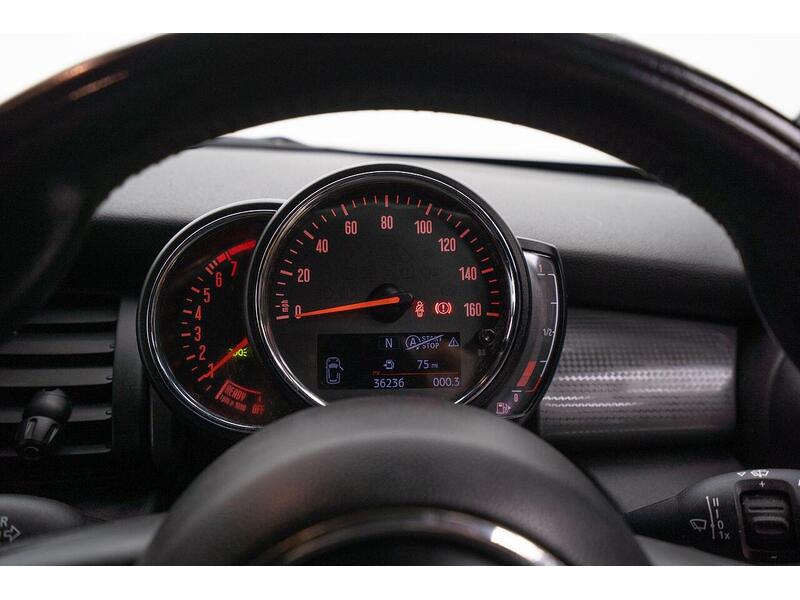 Used MINI Convertible 2018 for sale - 76659907: Photo 36