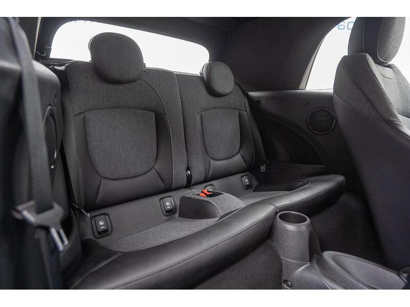 Used MINI Convertible 2018 for sale - 76659907: Photo 50