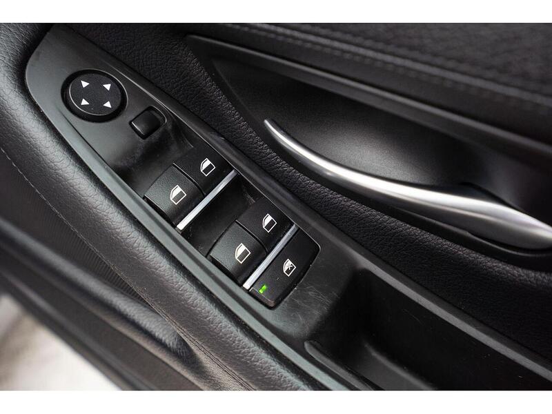 Used BMW 5 Series 2014 for sale - 76659974: Photo 42