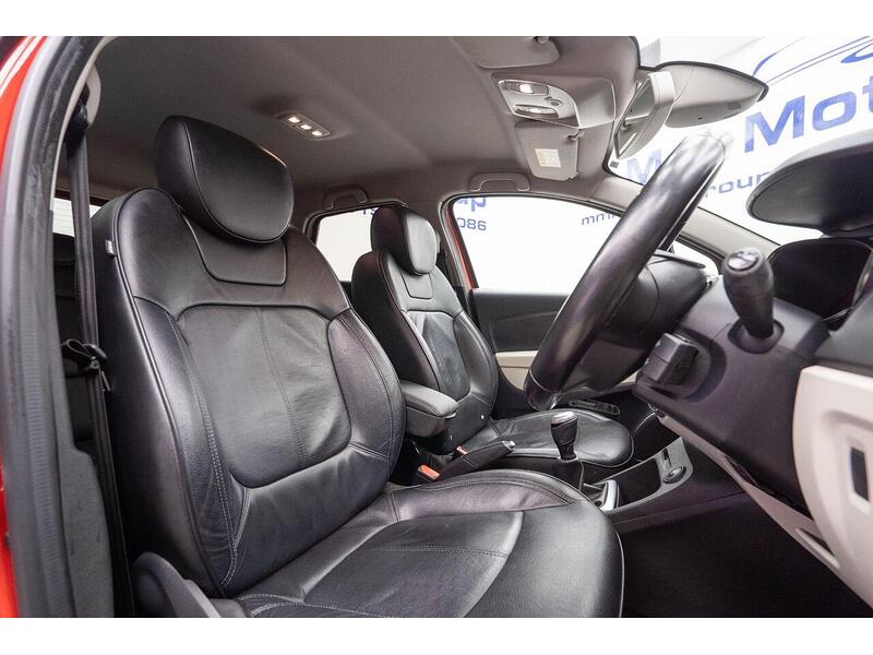 Used Renault Captur 2019 for sale - 76659904: Photo 24