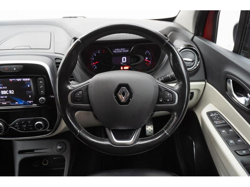 Used Renault Captur 2019 for sale - 76659904: Photo 30