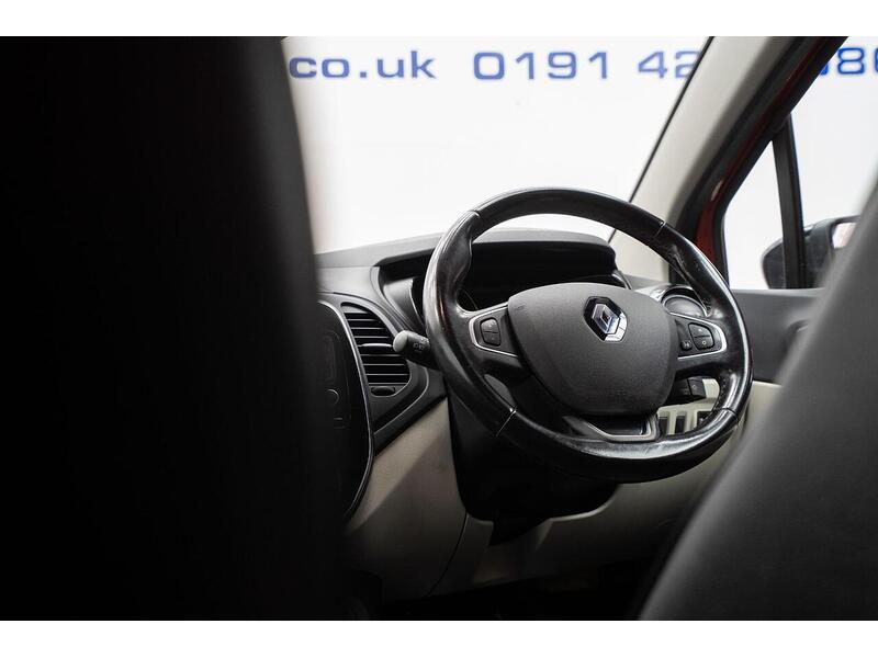 Used Renault Captur 2019 for sale - 76659904: Photo 43