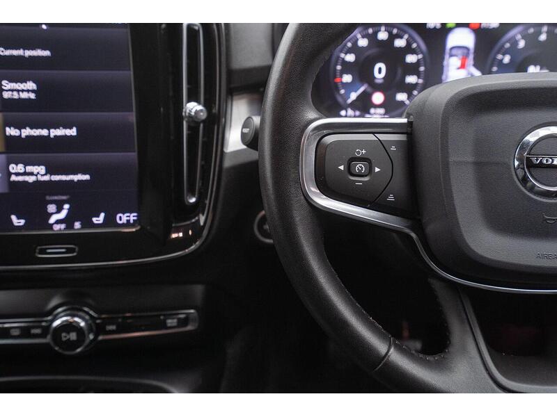 Used Volvo XC40 2019 for sale - 76725130: Photo 32