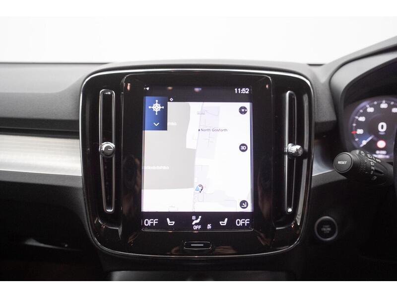 Used Volvo XC40 2019 for sale - 76725130: Photo 37