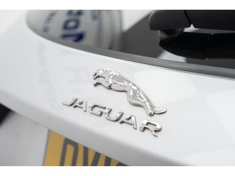 Used Jaguar E-Pace 2019 for sale - 76659973: Photo 21