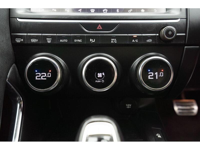 Used Jaguar E-Pace 2019 for sale - 76659973: Photo 40