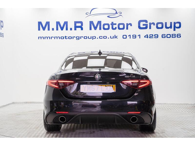 Used Alfa Romeo Giulia 2018 for sale - 76660001: Photo 14