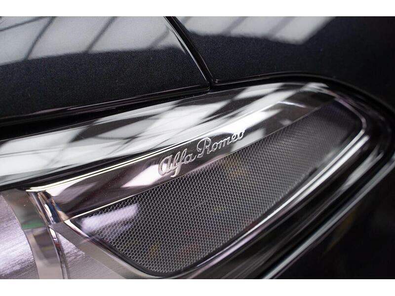 Used Alfa Romeo Giulia 2018 for sale - 76660001: Photo 22