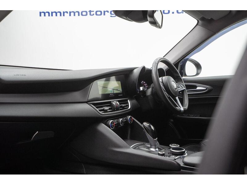 Used Alfa Romeo Giulia 2018 for sale - 76660001: Photo 27