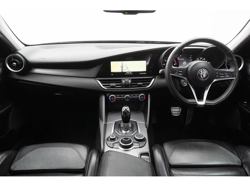 Used Alfa Romeo Giulia 2018 for sale - 76660001: Photo 37