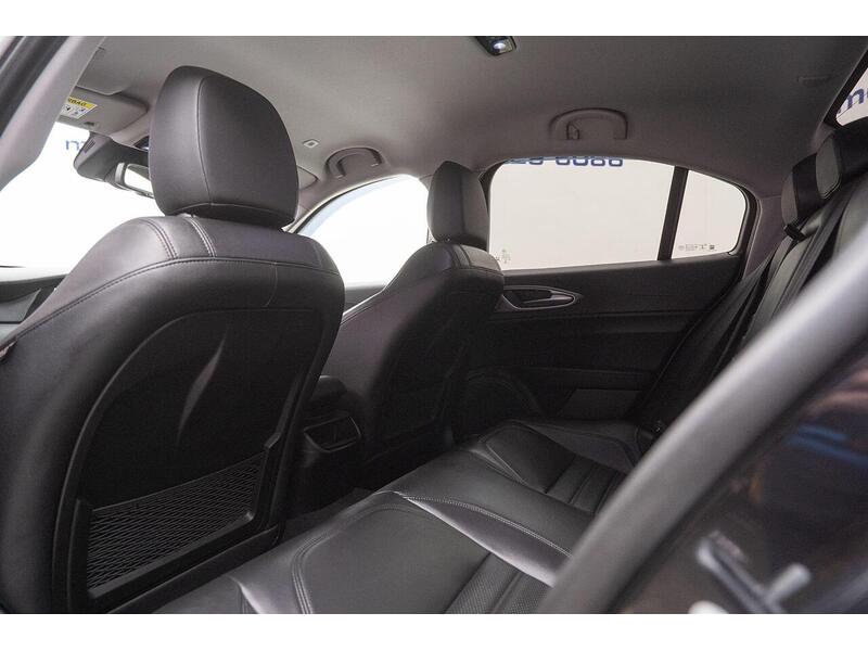 Used Alfa Romeo Giulia 2018 for sale - 76660001: Photo 52