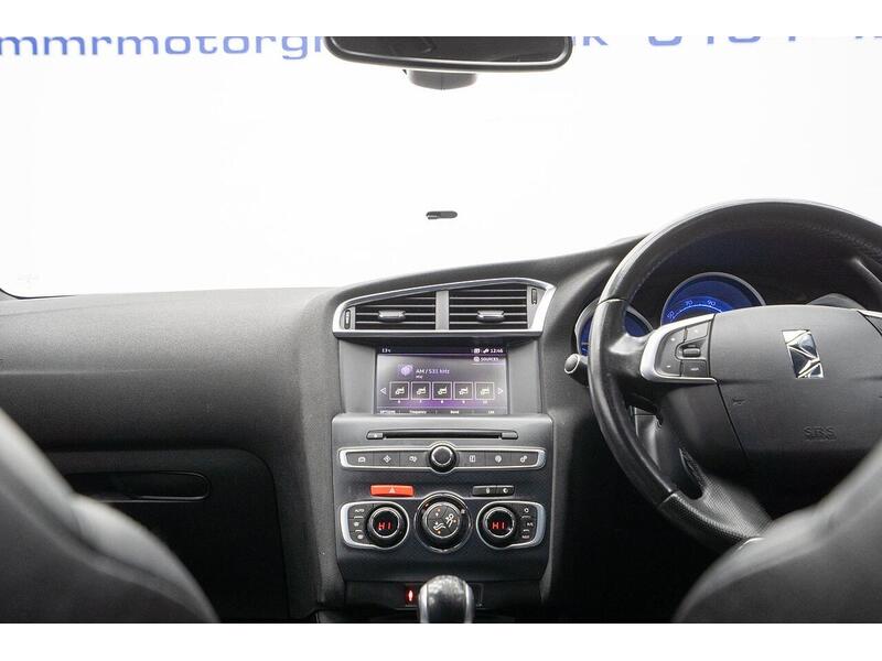 Used DS Automobiles DS 4 Crossback 2018 for sale - 76863553: Photo 28