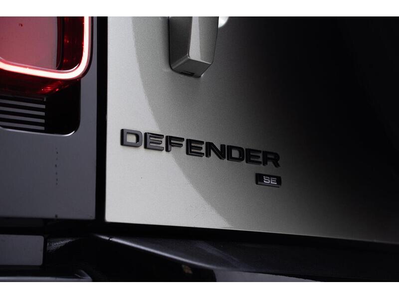 Used Land Rover Defender 2020 for sale - 76659899: Photo 18